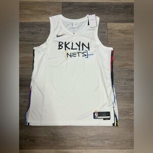 Nike BKLYN Nets Men’s Large White Jersey XL New with Tags